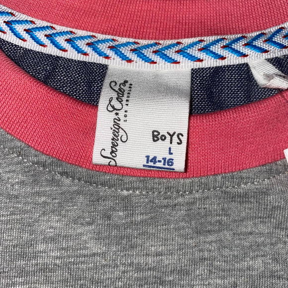 NWT Sovereign Code Boys Badge Palm Print T-Shirt (Size M & L) - Picture 11 of 11
